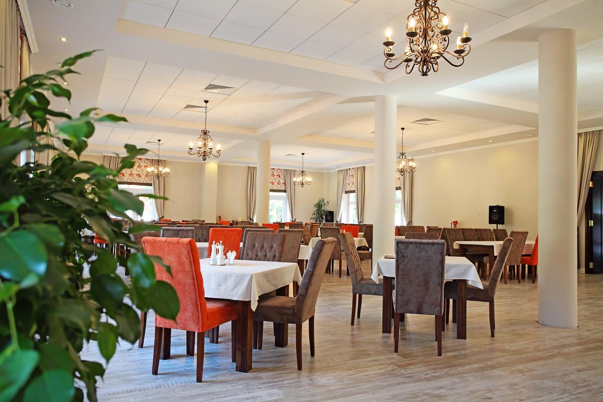 Hotel Albatros Wasosz Exterior photo